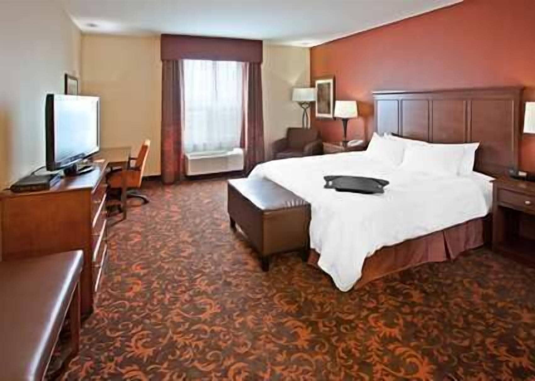 Hampton Inn By Hilton Edmonton South Eksteriør bilde
