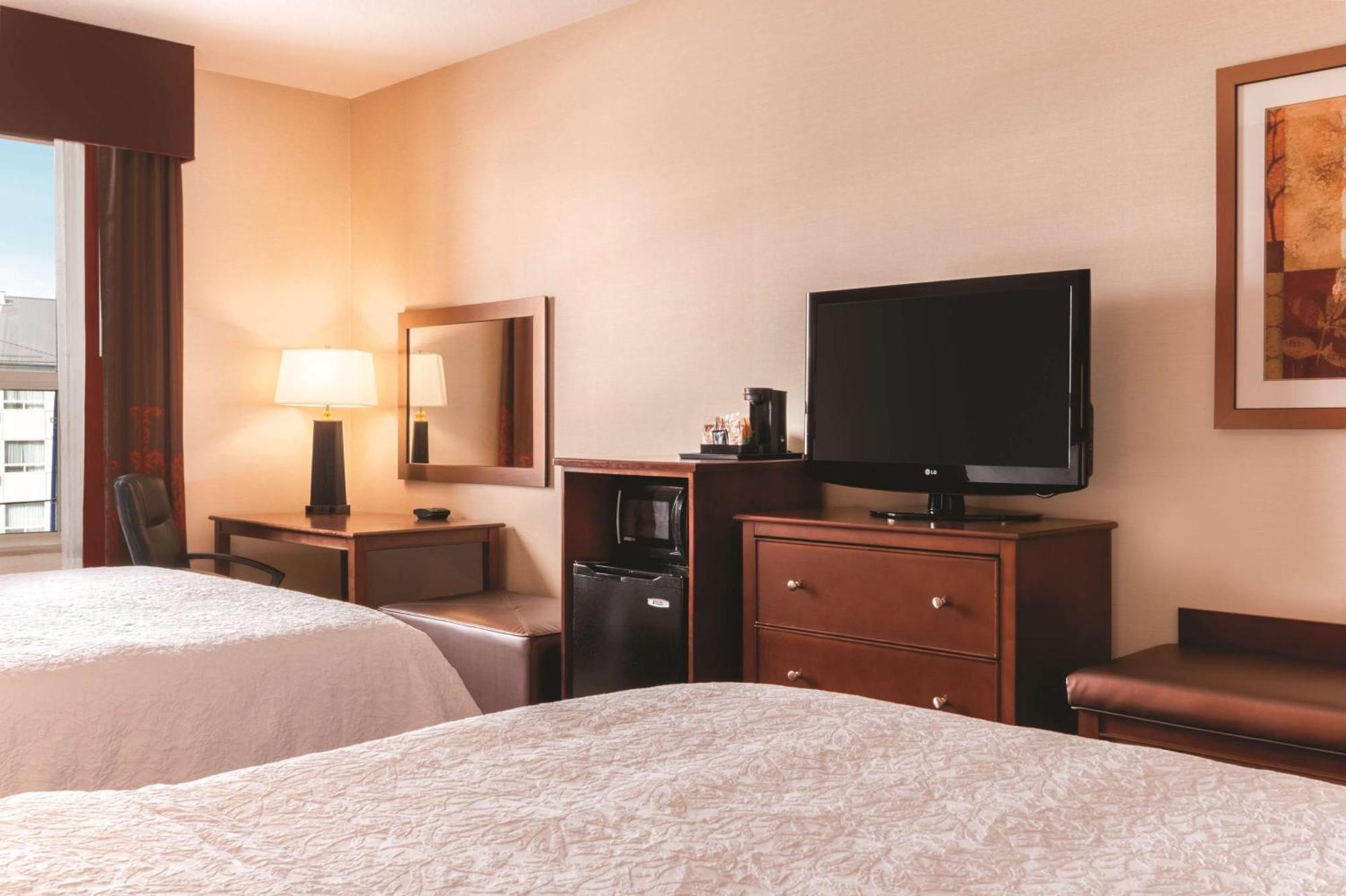 Hampton Inn By Hilton Edmonton South Eksteriør bilde