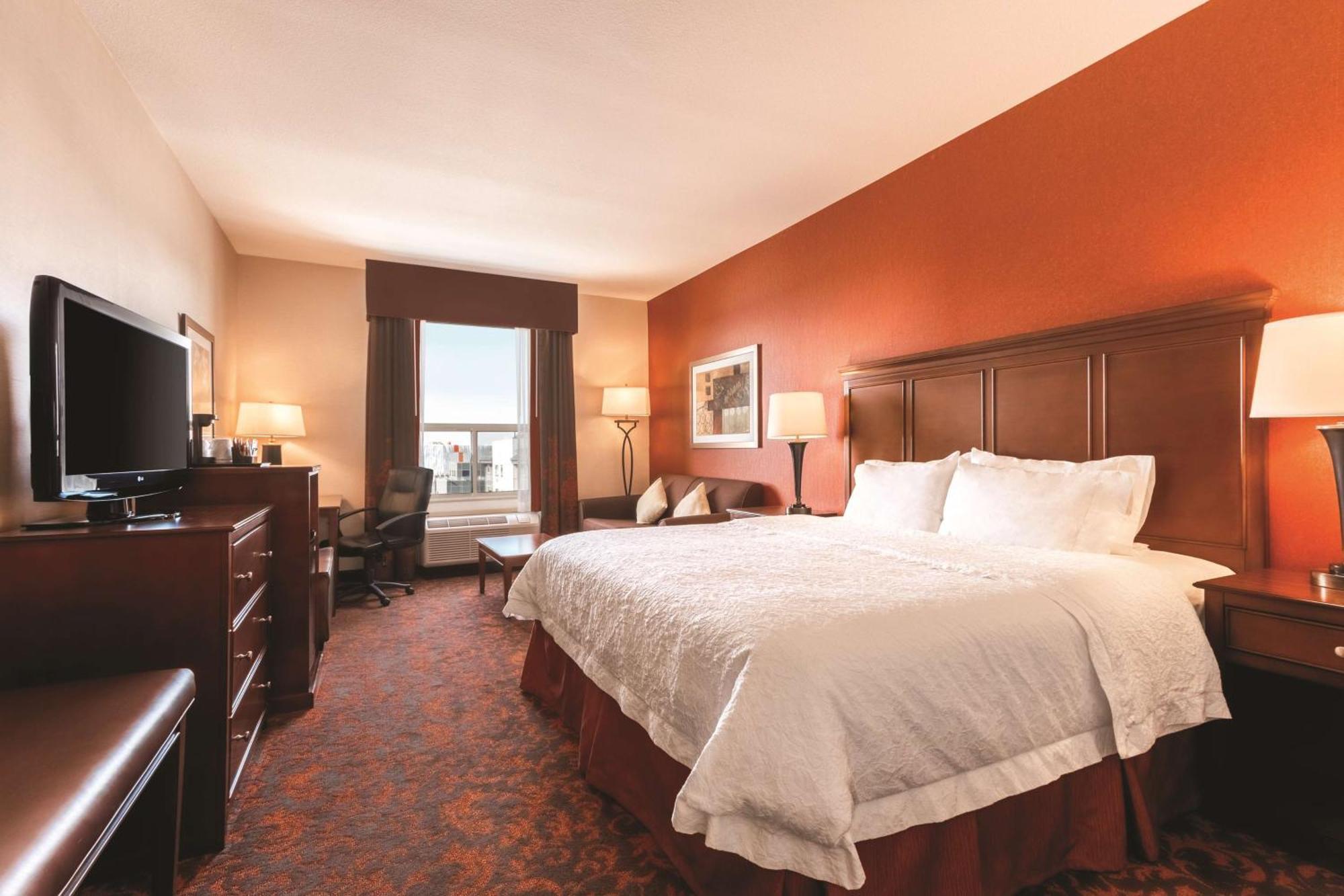 Hampton Inn By Hilton Edmonton South Eksteriør bilde